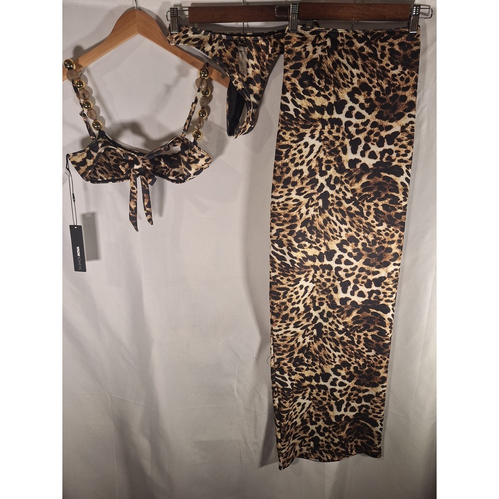 Fashion Nova Remi Bead Straps Leopard 3 Piece Bikini and Skirt Set Brown XS NEW - Picture 2 of 7